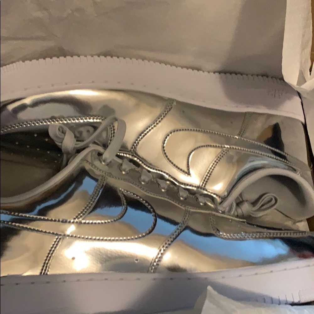 BNIB Chrome Metallic Air Force 1’s AF1’s - Picture 2 of 11